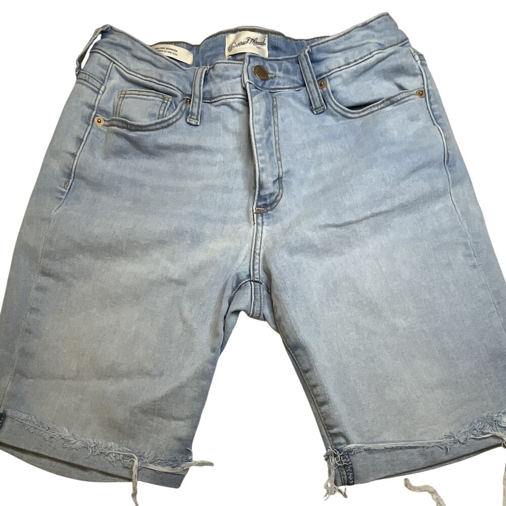 Universal Thread Women's High-Rise Roll Cuff Bermuda Jean Shorts - Size 6 (25)
